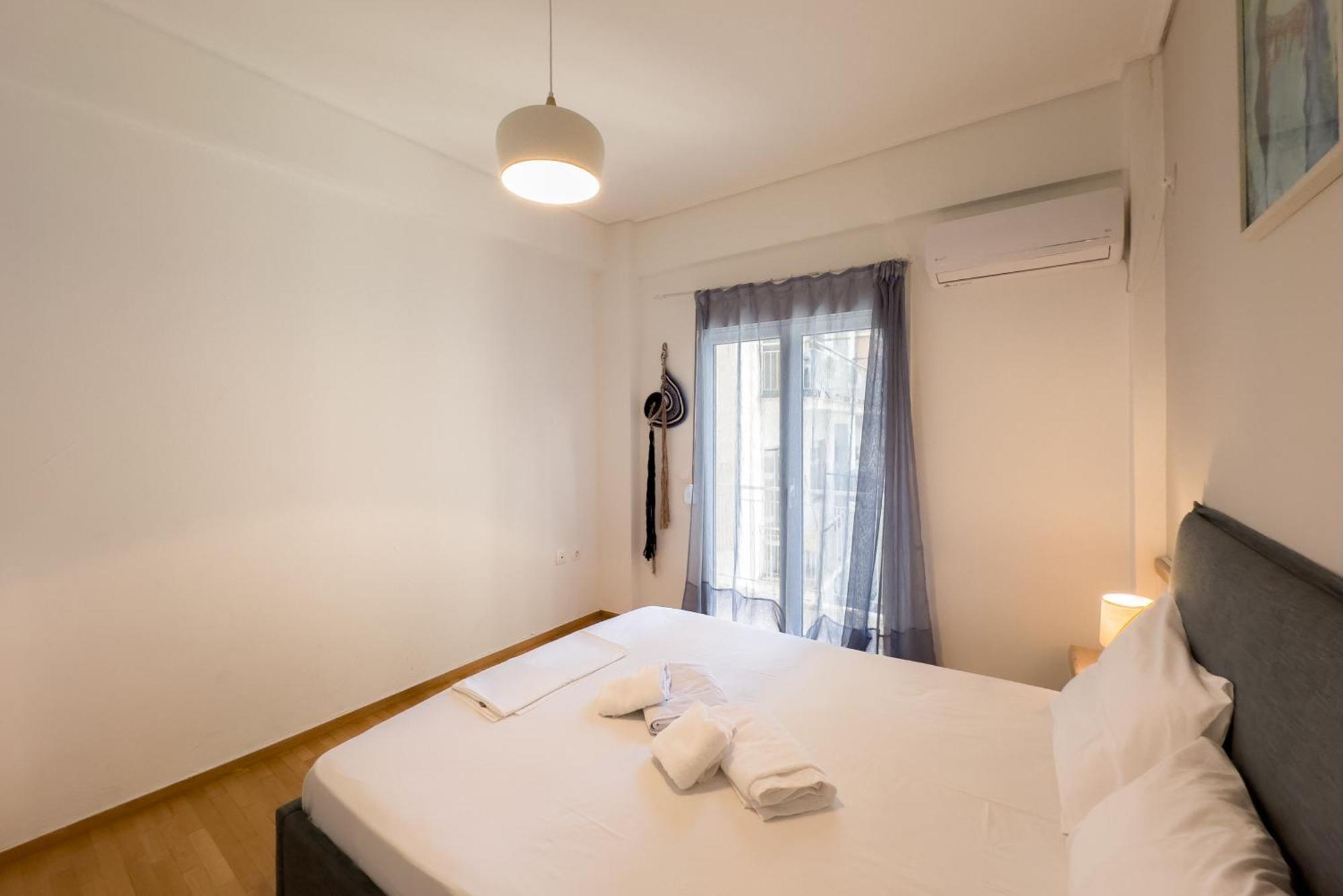 Urban Comfort Apt Near Downtown Athènes Extérieur photo